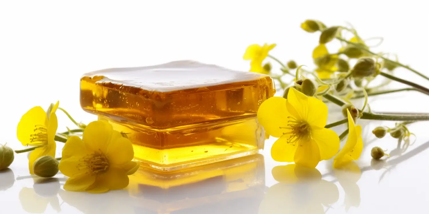 Miód akacjowy na co dobry?