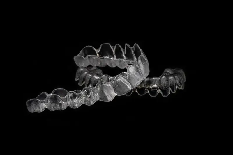 Nakładki ortodontyczne Invisalign