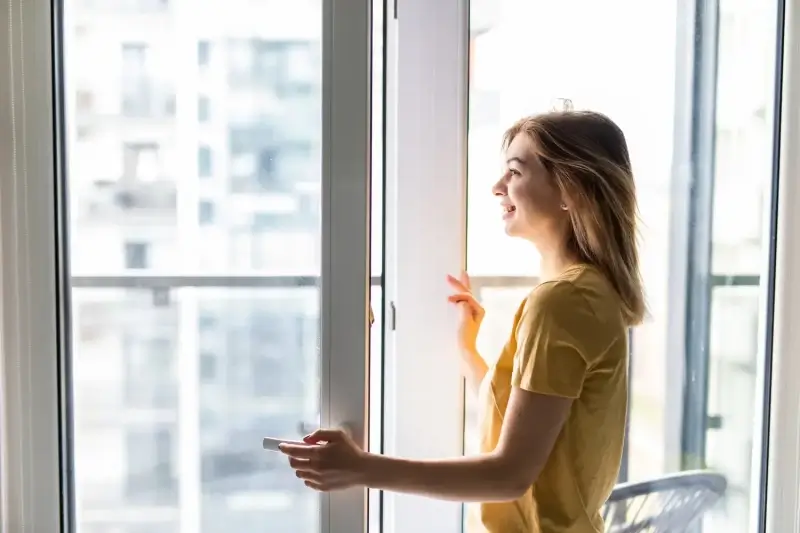 Jak wyregulować okna PCV na zimę?